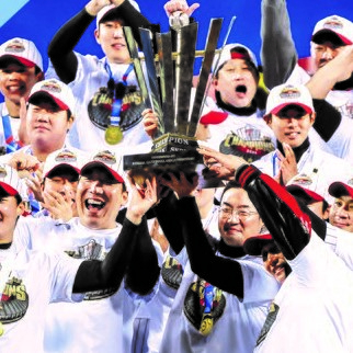 LG가 29년 만에 한국시리즈 우승을 차지했다.jpg