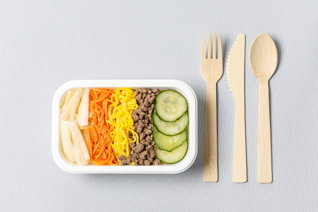 기내식 용기.jpg