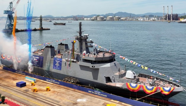 HD현대 2400톤 원해경비함'라자술라이만'함.jpg